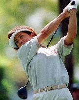 Oba, Shin Sora, Murata share lead in Katokichi Queens golf